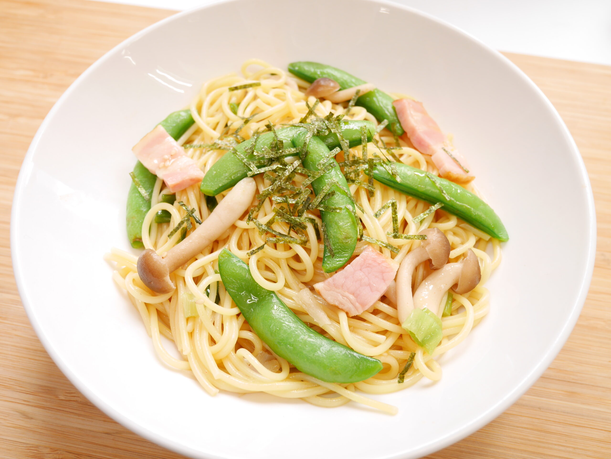 スナップえんどうの和風パスタ